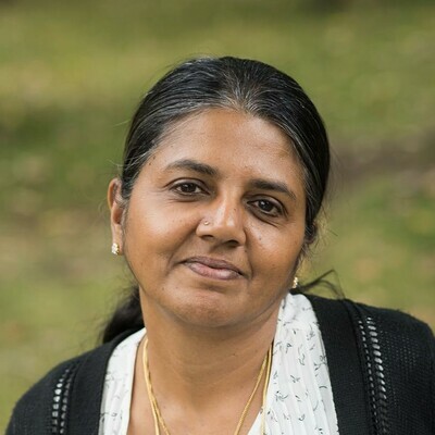 Photo of Shanthi Dhayananth